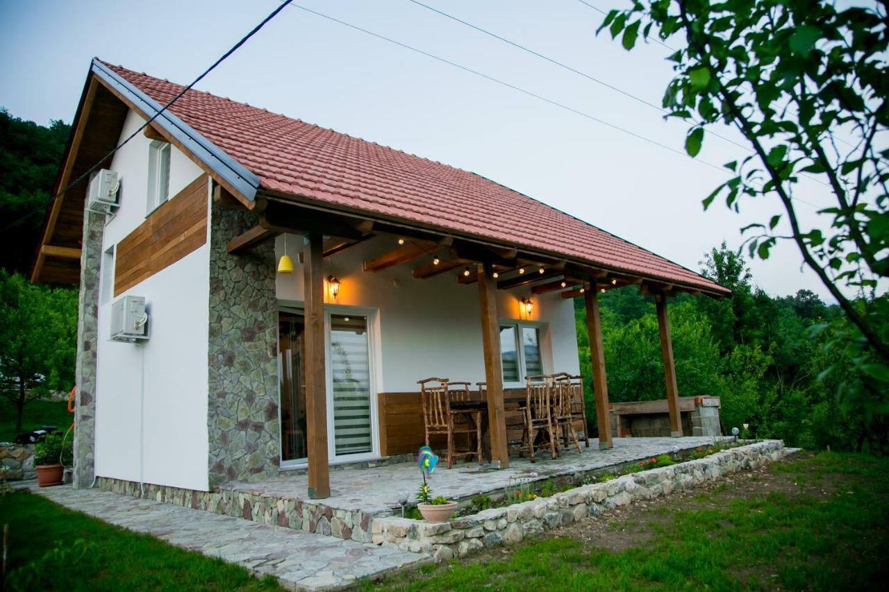 Nektar Park Villa Sara Bihać Esterno foto